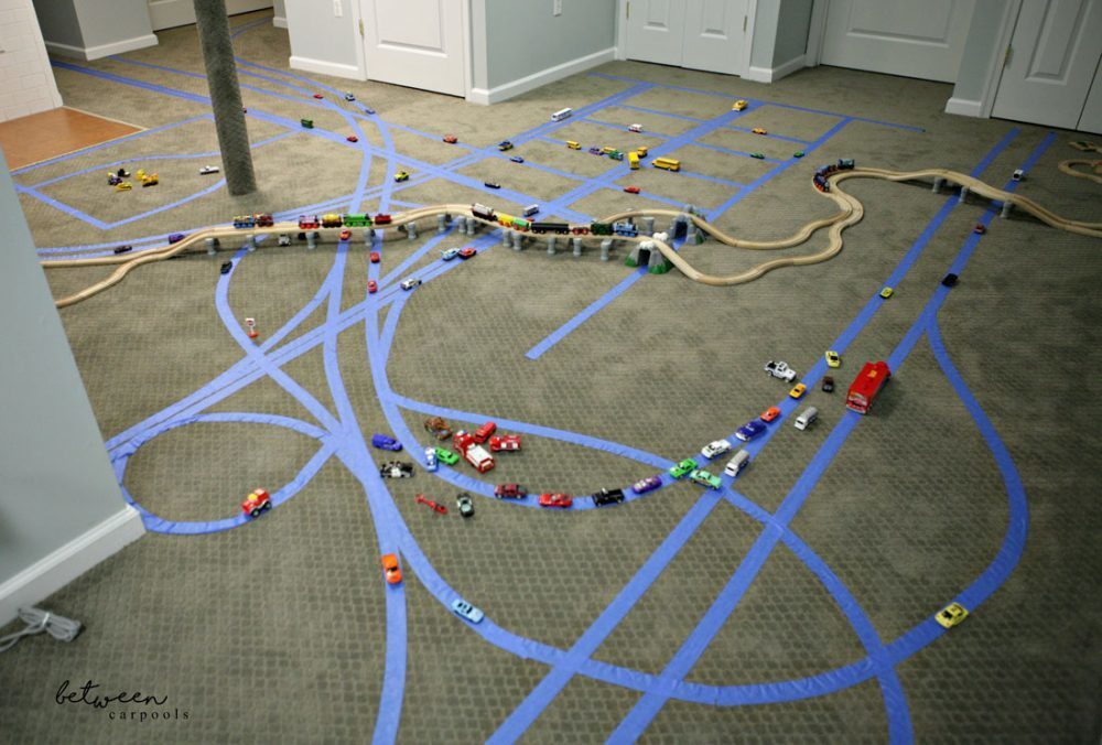 DIY Boys Rainy Day Activity. WIll keep them busy for hours. Betweencarpools.com
