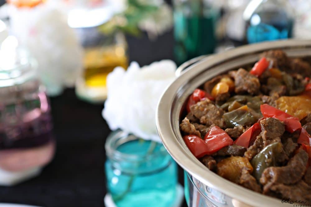 How to Make Kosher Pepper Steak Like the Caterer. Serving a crowd buffet-style? This pepper steak dish is intended to be prepped ahead and rewarmed!