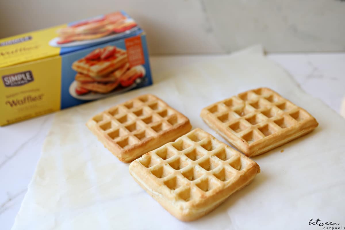 This Chanukah, Wow Your Guest Without Any Effort Whatsoever. Nobody Needs To Know. These waffle dishes are so good, you’ll never believe they’re pareve.