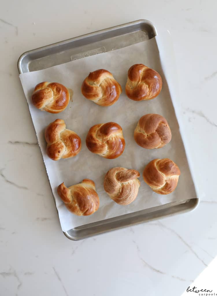 Which Egg Wash Produces the Shiniest Challah? Between Carpools