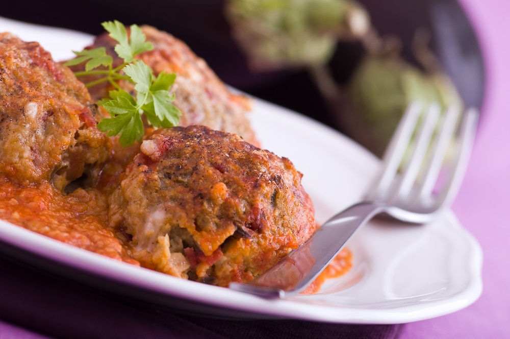 Meatballs on a plate.