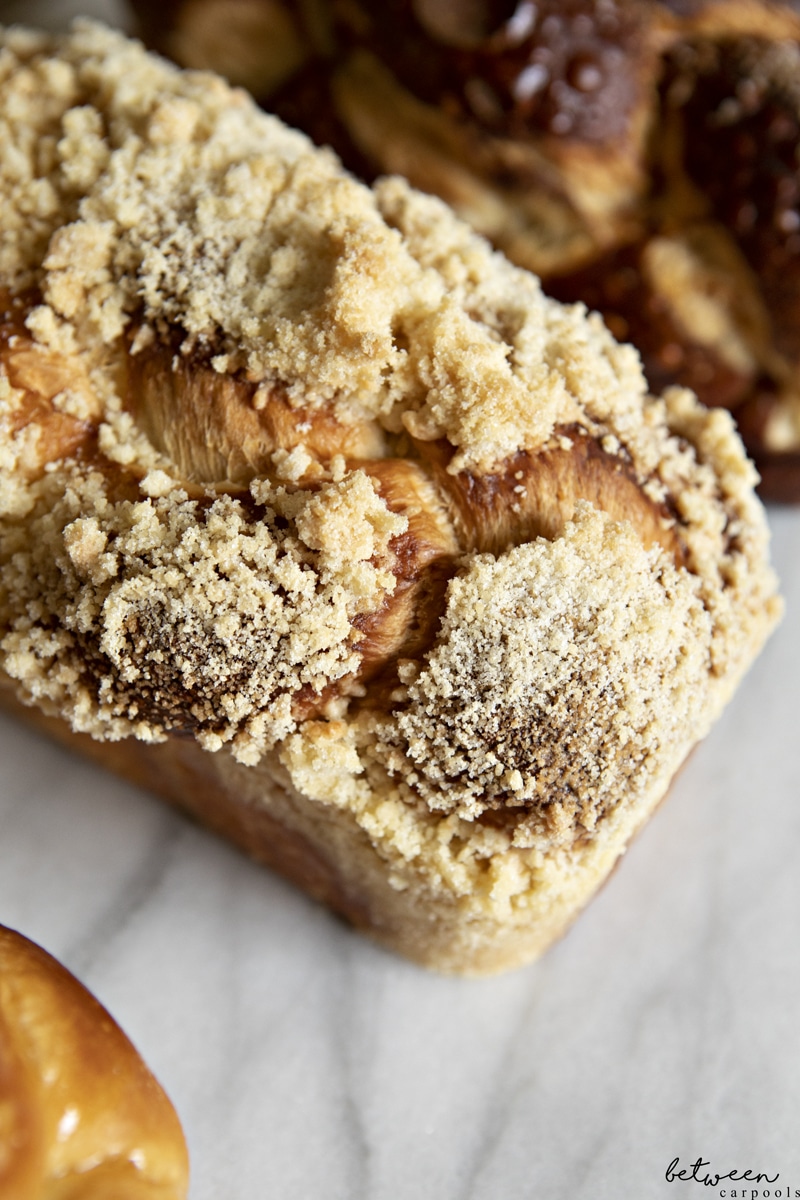 streusel challah