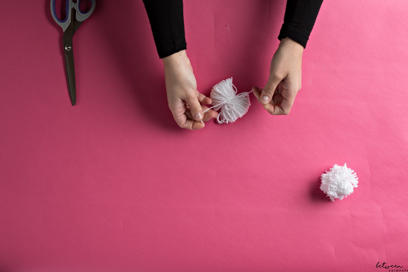 How to Make Your Own Pom Poms Between Carpools