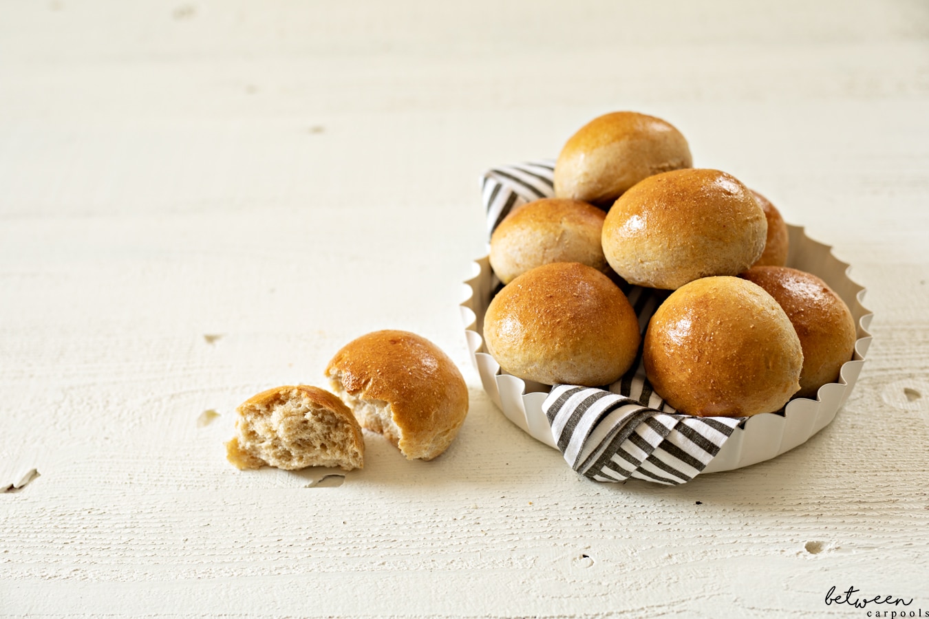 These Whole-Wheat Rolls Are a Cinch to Make (Bonus: Your Kids Will Love Them) These rolls are so easy to prepare, can be made with whichever flour you want and are loved by kids! What more can you ask for?