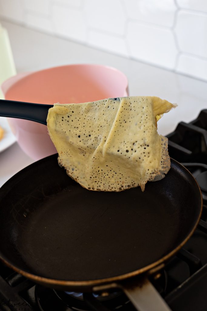 Basics How To Make Pesach Lukshen (aka Egg Noodles) Between Carpools