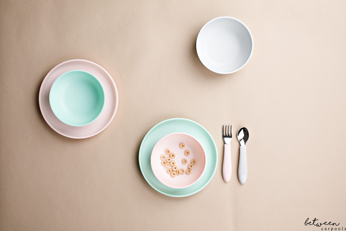 Is It Time to Give Your Baby Solid Foods? How I feed baby without relying on jars, dry cereal, or pouches using the Baby Led Weaning Method.