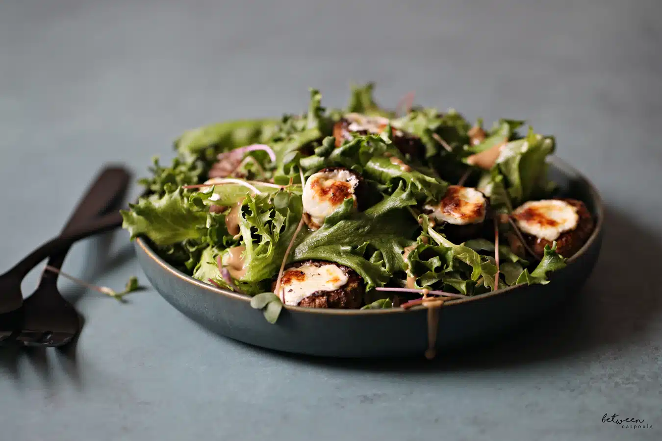 cheese stuffed mushrooms salad