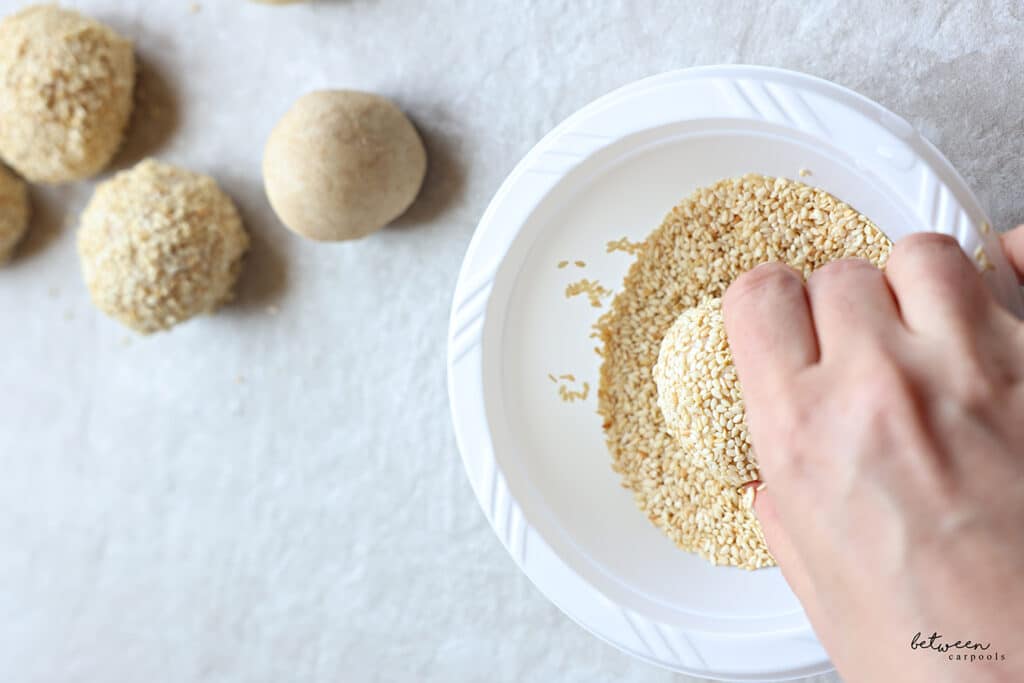 How Much Dough Belongs In Each Challah Pan? - Between Carpools