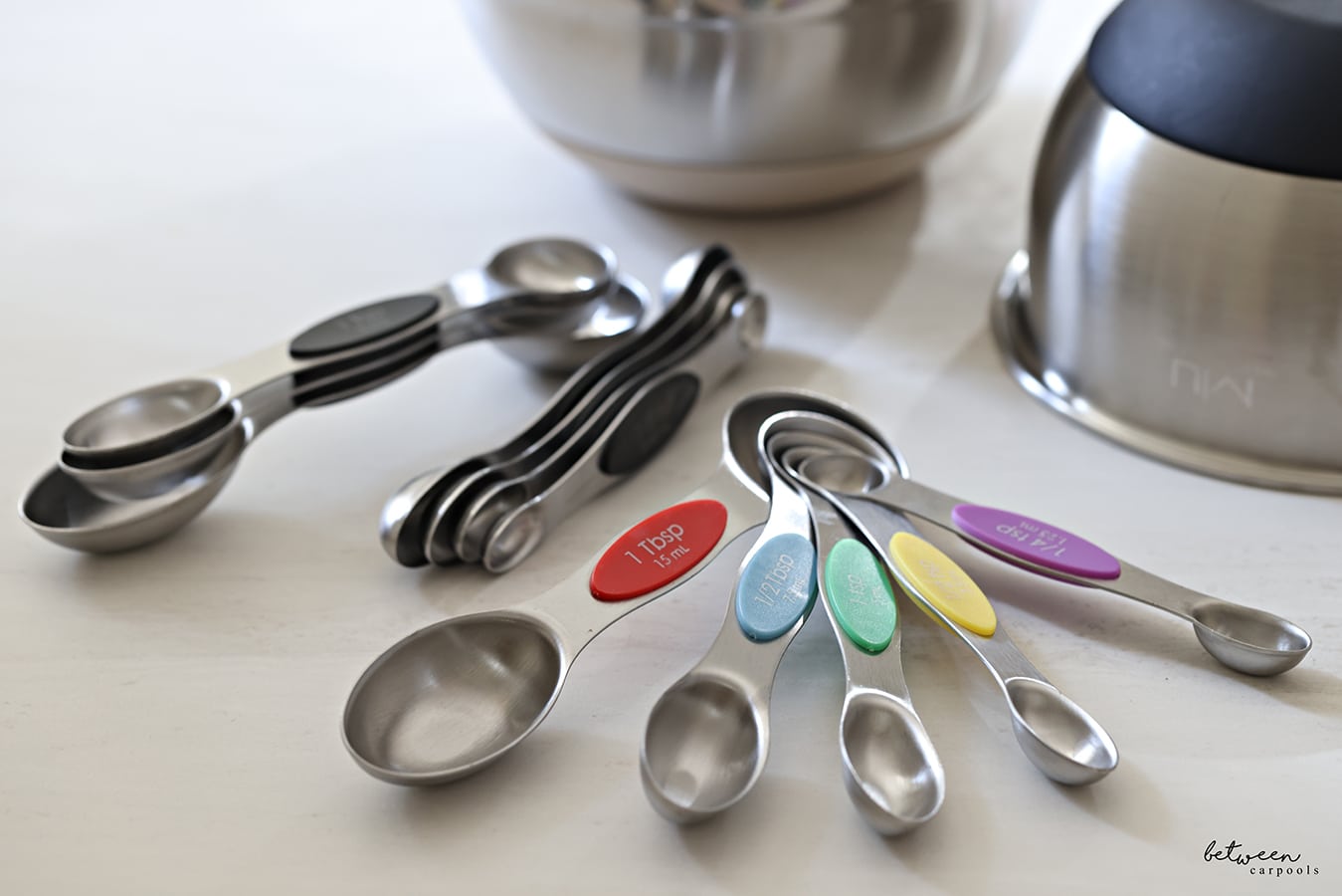 Spring Chef Stainless Steel Magnetic Measuring Spoons Sets in Black and Multicolor