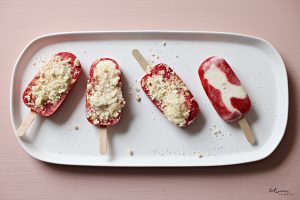 Strawberry Shortcake Pops