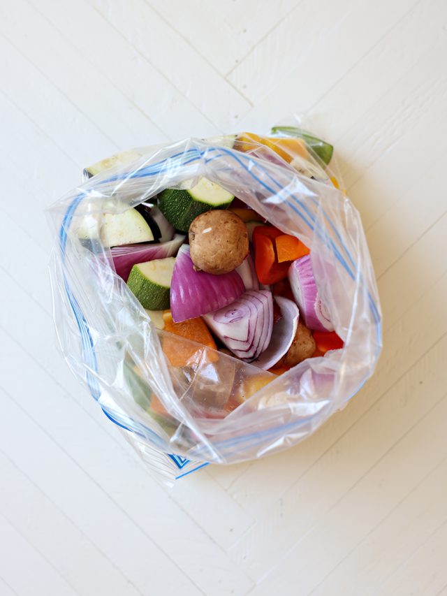 GRILLED VEGETABLES IN A BASKET
